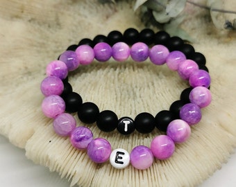 Bracelet partenaire 2pcs SET avec lettres (1 jade violet et 1 onyx)! Personnalisable! Cadeau, Bracelet Perle, Bracelet Amitié, Bracelet Couple