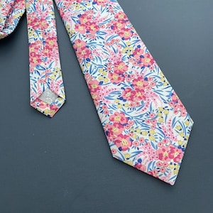 Liberty Necktie in Swirling Petals Pink Floral, Tana Lawn Flower Fabric Men&#39;s Tie, Wedding Tie, Grooms Tie, Classic Tie Skinny Tie, Slim Tie
