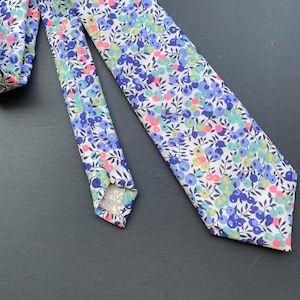Liberty Necktie in Blue / Pink Wiltshire Berry - Handmade Liberty Tana Lawn Fabric Men&#39;s Tie, Wedding Tie, Grooms Tie, Slim Tie, Skinny Tie