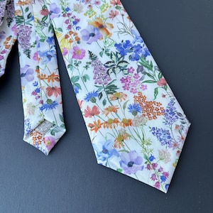 Liberty Necktie in White &#39;Purley Meadow&#39; Wildflower Print, Liberty Fabric Men&#39;s Tie, Wedding Tie, Classic Tie, Slim Tie, Skinny Tie