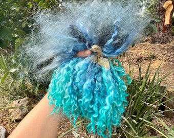Blue Hand Dyed Teeswater Wool Locks, 8-9" Long, Separated, 1oz, for Felting, Weaving, Spinning, Doll Hair, Fiber Arts and Crafts