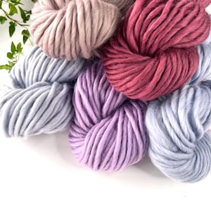 1lb Super Chunky Merino Wool Yarn Bargain Bulk Grab Bag, Fiber Pack, Pencil Roving, Felting, Weaving, Knitting, Crocheting, Spinning