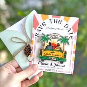 Ímã de madeira personalizado para salvar a data para o seu casamento com cartão e envelope especialmente projetados