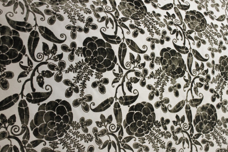3 Yds Rare Vintage KRAVET Roma Brown Ivory LUXURIOUS VELVET Burnout Upholstery Fabric