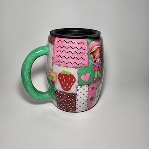14oz Strawberry cake Patchwork Mug