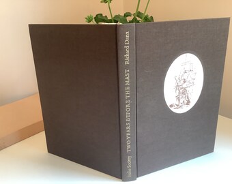 Deux ans avant le mât de Richard Dana. Joli mémoire illustré par la Folio Society d&#39;un voyage en mer de Boston à la Californie en 1834.