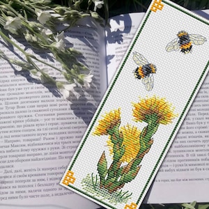 Marcapáginas de flor de tusílago (Patrón de punto de cruz) (Descarga digital)