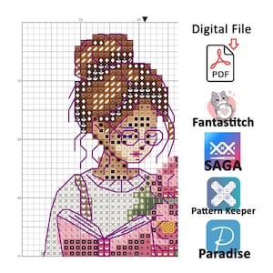 Op de afbeelding: Kruissteekpatroon van een vrouw met een bril, een knot en een roze top, die een boek vasthoudt. De afbeelding is een digitaal bestand, met PDF-download. Inclusief logo's voor Fantastitch, SAGA, Pattern Keeper en Paradise.