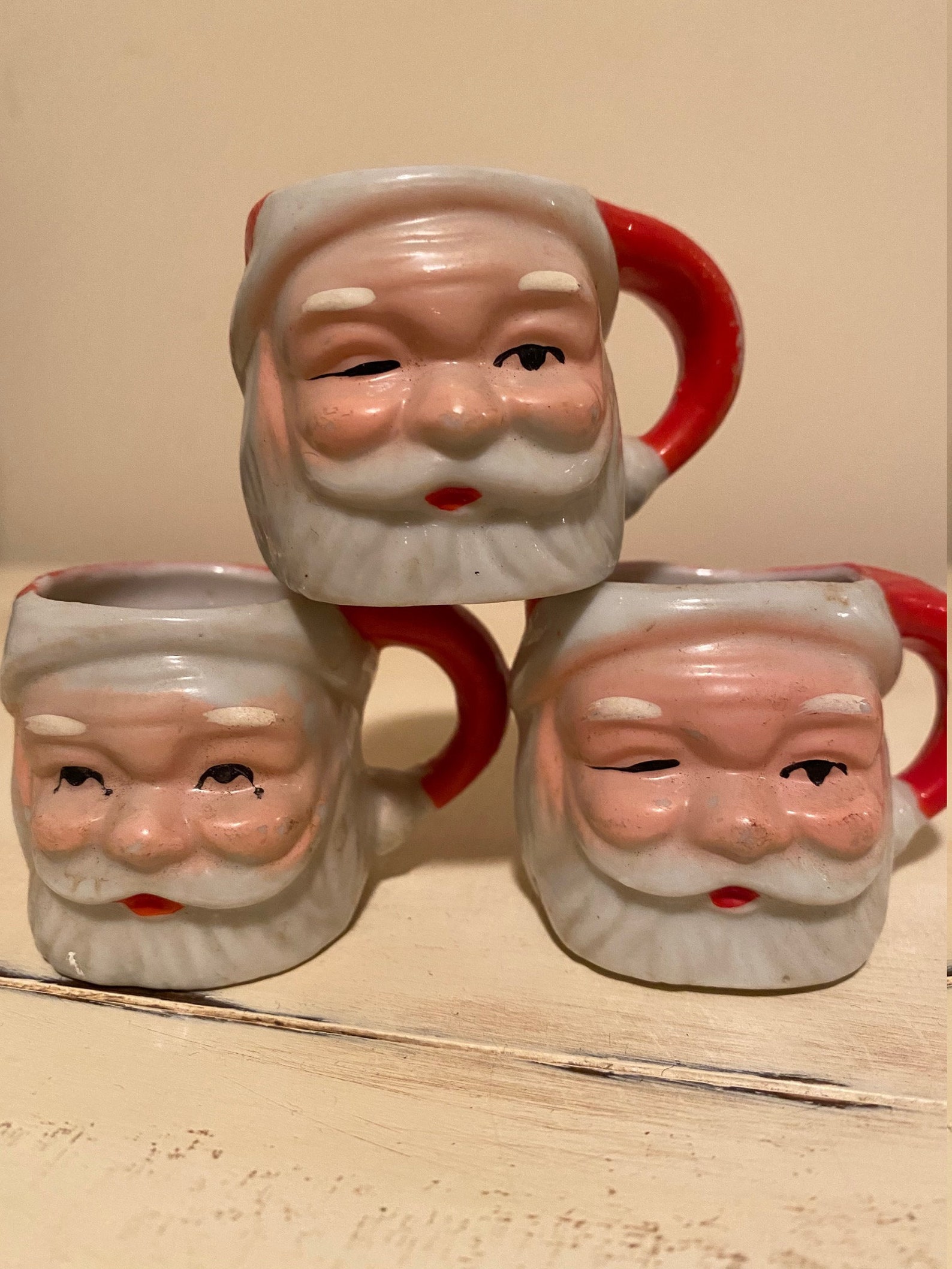 mini christmas mugs