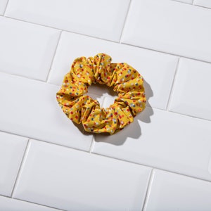 Ponytail holder/Scrunchie/Hair band by Coleteando by Ali