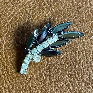 Vintage Black and Silver Brooch