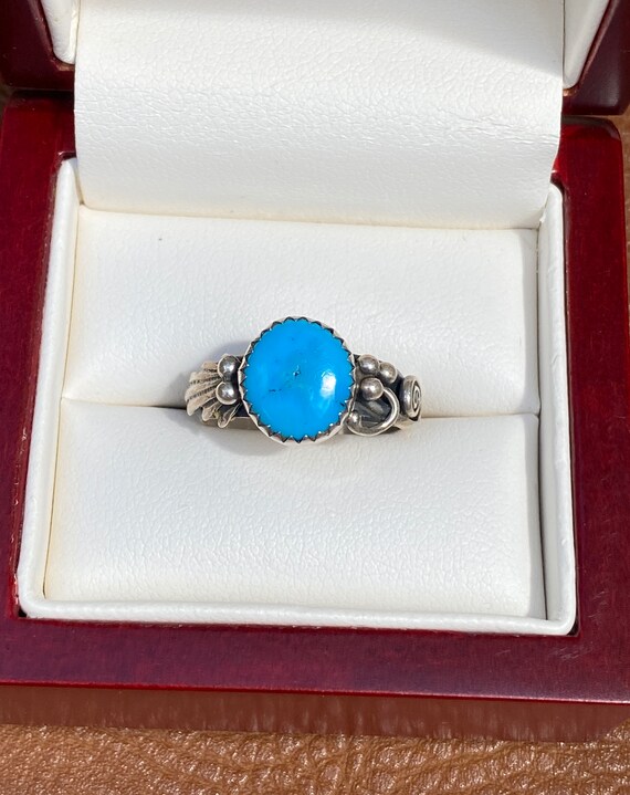 Turquoise And Silver Ring - image 4