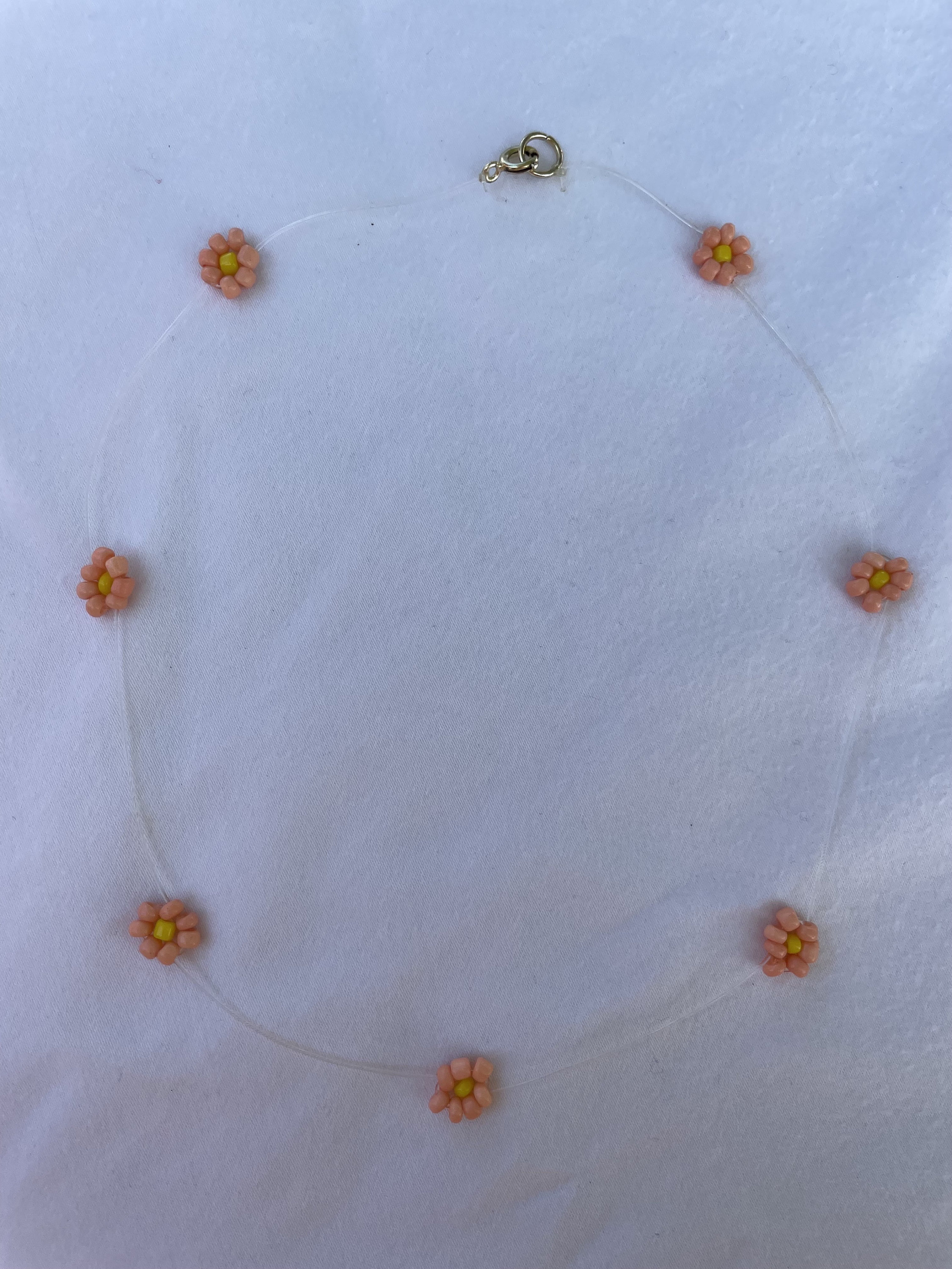 【VINTAGE HOLLYWOOD】Flutter Daisy Beads Necklace_2478NE073M MUSINSA | VINTAGE HOLLYWOOD Flutter Daisy Necklace (Silver
