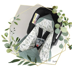 Baby seat | 3-point belt system | Baby blanket | Summer | Waffle piqué | Eucalyptus | Wrap blanket | Birth | Rainbow | Cybex | Maxi Cosi