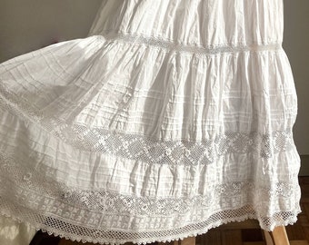 Chemise de nuit en coton blanc antique/vintage brodé/romantique édouardien/victorien/irlandais antique slip dentelle fait main/antique