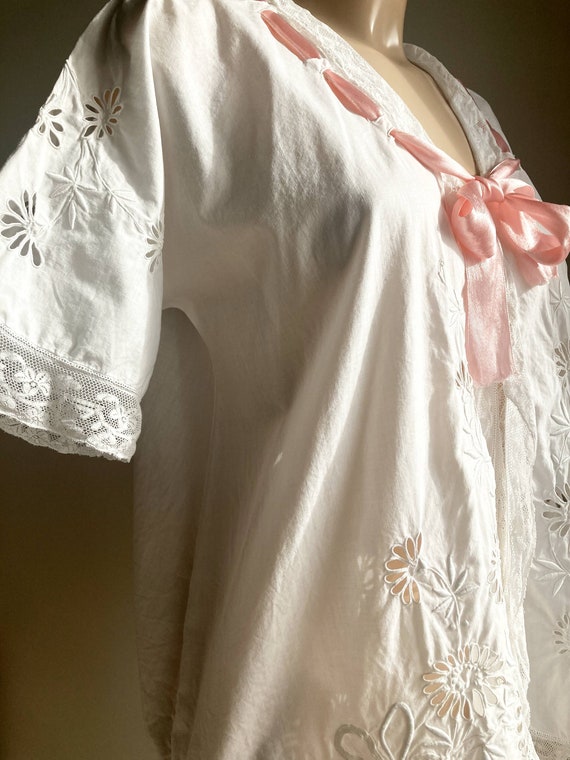 Antique White Cotton Lace Blouse/Vintage Embroide… - image 8