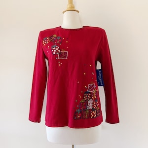 Vintage 90s Lightweight Christmas Sweater | Red Beaded Holiday Sweater | Ugly Christmas Sweater