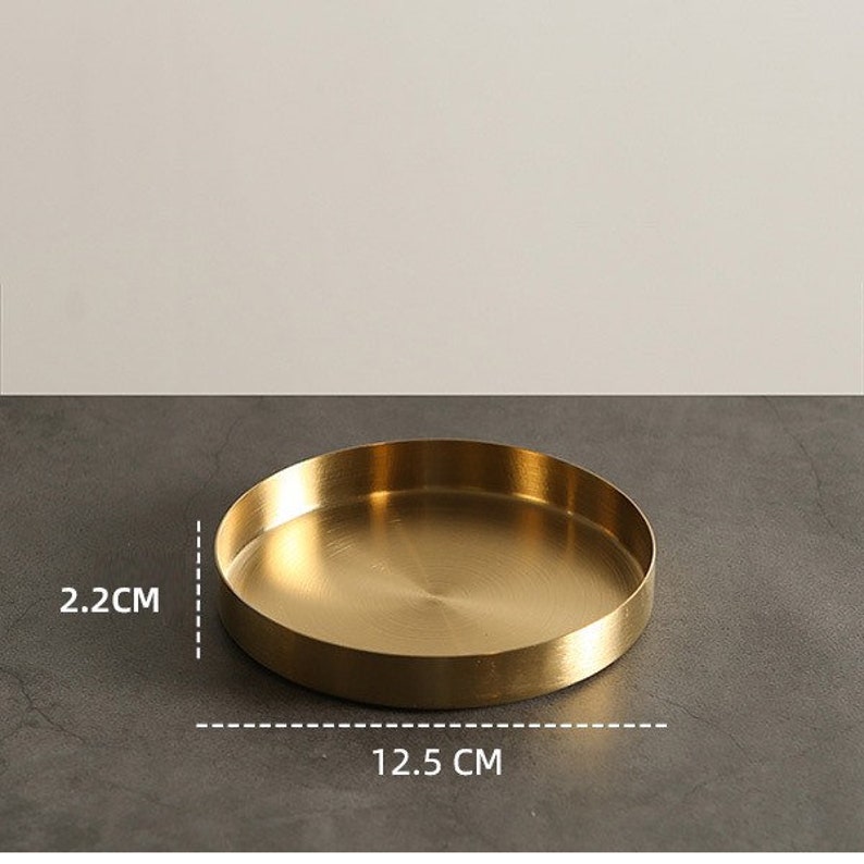 Round Brass Tray S: 4.9"diam x 0.9"h inches