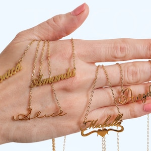 Más de 35 estilos de fuente Collar personalizado con nombre de acero inoxidable Letra personalizada Oro rosa Colgante de plata Regalo para ella, él, mamá, gf, bf, parejas, niños