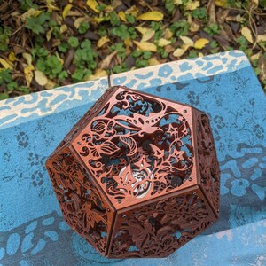 Magical Vines Shadow Lamp: Goblincore Fairycore Decor, Meditation Mood Light, Fae Aesthetic Room Decor, Color Changing LED image 7