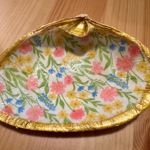 Handmade Floral Clam Shell Ring Dish — Decoupage Jewelry Tray with Gold Trim