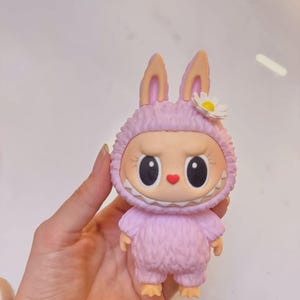 Handmade 3D Printed Bunny Doll – Labubu Inspired Kawaii Art Toy, Cute Pastel Figure, Collectible Gift