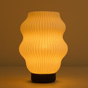 3D Printed Table Lamp: Modern Sculptural Light, Handmade Home Decor