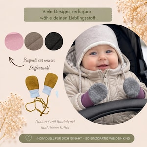 Könnte beinhalten: Ein Paar senfgelbe Fäustlinge mit hellblauen Bündchen und Bindeband, neben einem kreisförmigen Bild eines Babys mit beiger Mütze und grauen Fäustlingen, inklusive Texten zur Stoffauswahl und optionalem Futter.