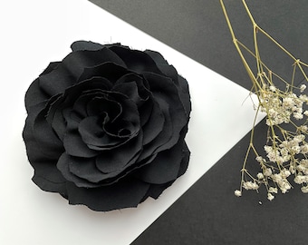 Schwarze matte Blume Brosche Anstecknadel Stoff