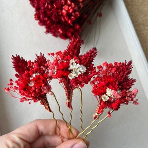 Dried flower hair pins for Fall Autumn wedding, Red hair accessories Bridal, Boho Gypsophila hair clips