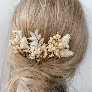Boho Dried flower hair pins, White Bohemian Wedding Flower hairpins, Bridal hair accessories, real floral Gypsophila hair clips