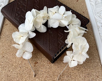 Dried flower boho crown, Preserved White Hydrangea Bridal hair wreath, floral headband