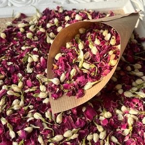 Coriandoli di fiori secchi naturali per matrimoni, coriandoli di petali biodegradabili, lancio di fiori di petali di rosa rossa, boccioli di gelsomino