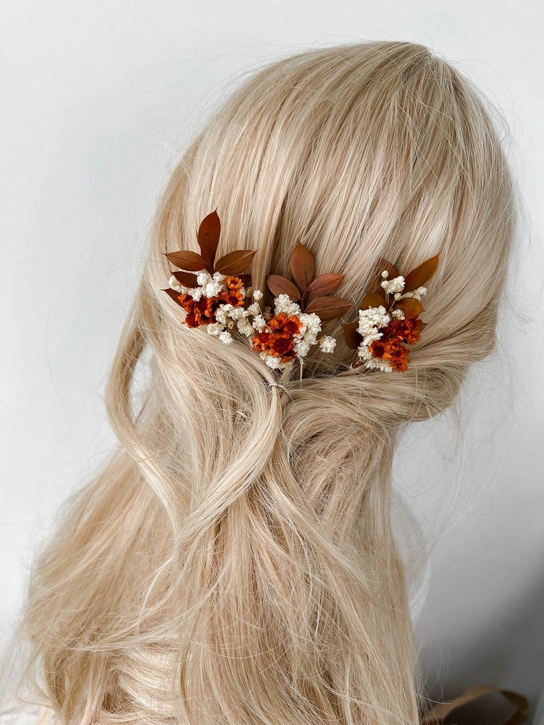 Épingles à cheveux de fleurs séchées de mariage en terre cuite rouille, accessoires de cheveux de mariage automne automne, morceau de cheveux de mariée orange brûlé bohème, pinces à cheveux florales image 2