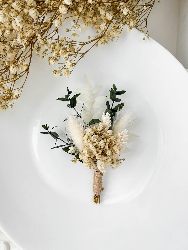 Eucalyptus Wedding boutonniere, Dried flower white boutonniere for Boho Wedding, Grooms buttonhole image 9