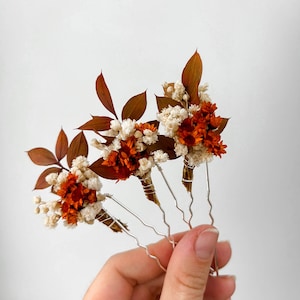 Épingles à cheveux de fleurs séchées de mariage en terre cuite rouille, accessoires de cheveux de mariage automne automne, morceau de cheveux de mariée orange brûlé bohème, pinces à cheveux florales image 7