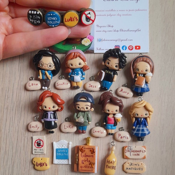 Pendentif charme joufflu chibi kawaii pâte polymère lorelai rory luke jess paris sookie