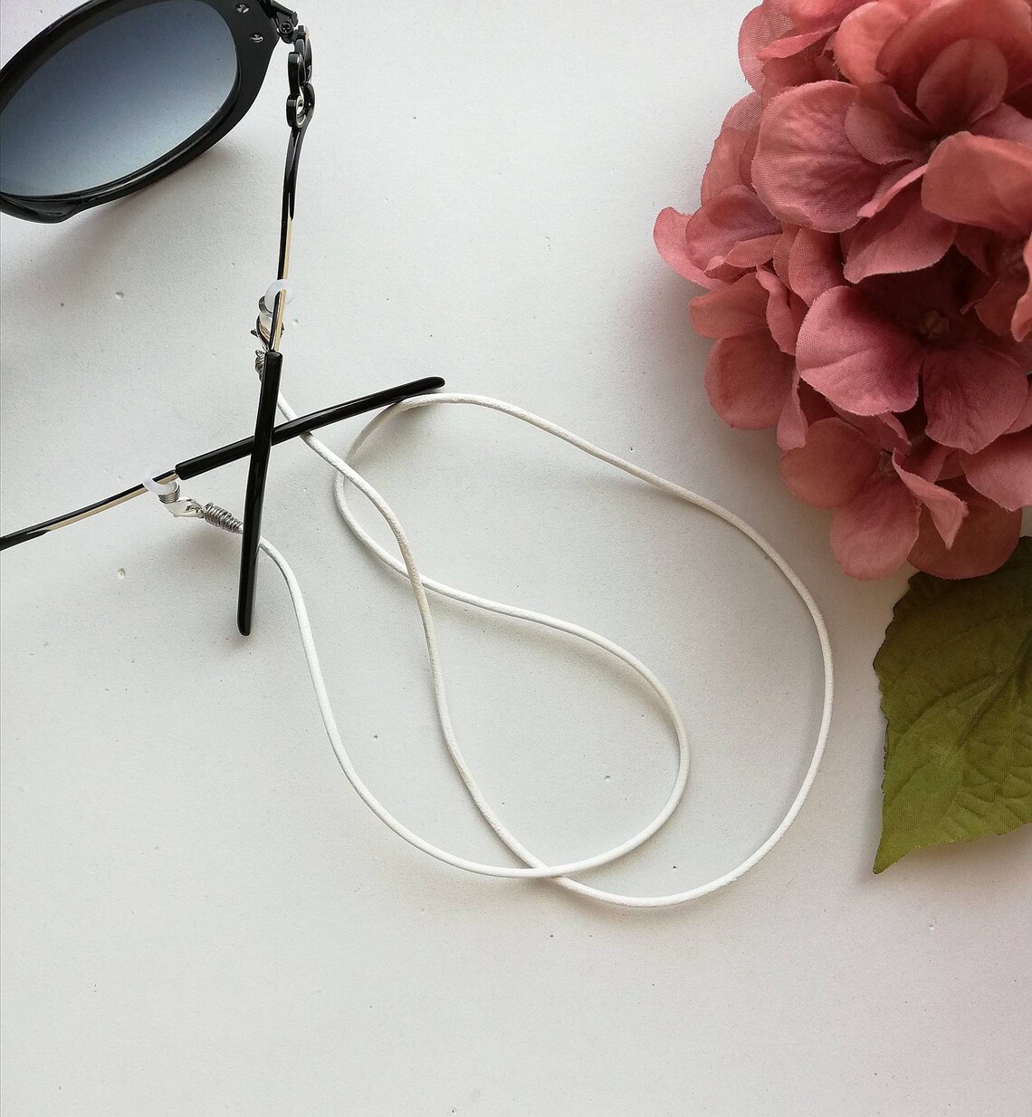 Lot De 8 Chaînes De Lunettes - 4 En Cuir, 4 Perles Plastique, Réglables, Pour Femme/homme/enfant