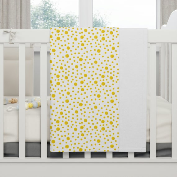 Yellow fleece baby blanket hotsell