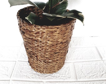 Jardinera cónica trenzada de jacinto de agua tejida a mano, diámetro 6,5 x alto 6"