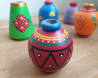 Miniature Wooden Vases l Hand painted l Banaras Wooden Toys l Home decor l Handmade Wood Craft l Wedding Favours l 5.5 to 7cms