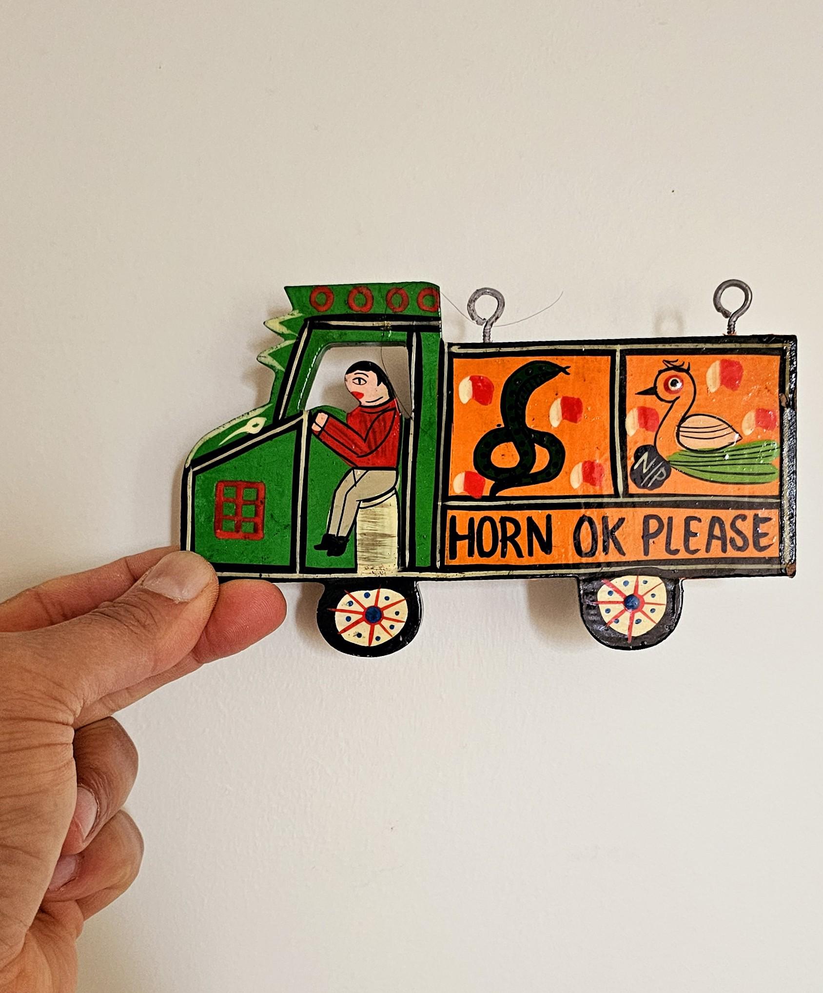 Iconic "Horn OK Please" l Indian Truck Art Wooden Fridge Magnet Wall Hanging l Banaras wood craft l Memorabilia Home Decor l L6"xH3.5"xTh1"