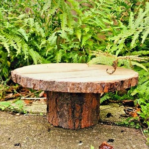 Rustikaler Holz Kuchenständer l Mango Holzscheit l Hochzeitsdekoration l Käseplatte l Rustikaler Gartenständer l D 13 "xH7xTh1"