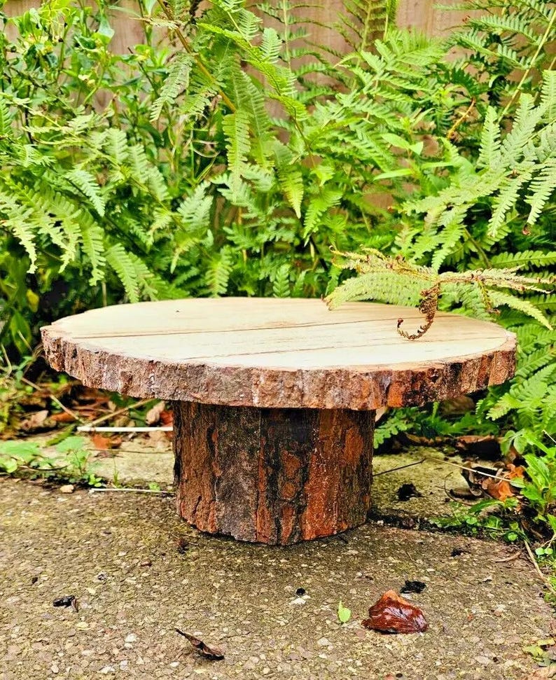 Wood Stump Log and Bark Rustic Cake Stand. Woodland Theme Wedding Centrepiece Display feature for cup cake display or Wedding Anniversary Cake display. Mango wood Rustic Look with 13 inch Large Cake stand and Bottom Sturdy log Stump Base