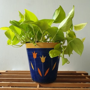 Chic Minimalist Floral pattern Ceramic Plant or Flower pot | Planter pot available in three sizes of 5.5, 6.25 and 7.5&quot; | Blue colour