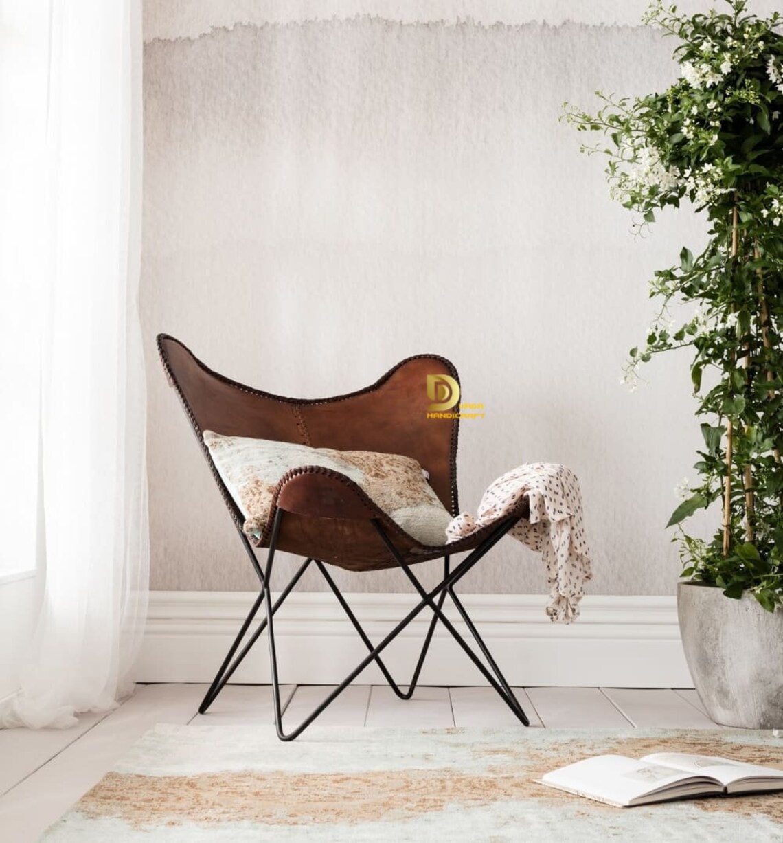 Schmetterlingsstuhl Lederbezug mit schwarzem Klappständer | Etsy