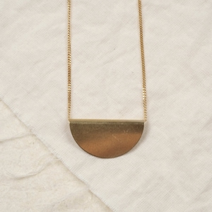Statement necklace, gold chain, trendy jewelry, semicircle pendant, filigree chain, brass, necklace, women&#39;s jewelry, HULO NECKLACE