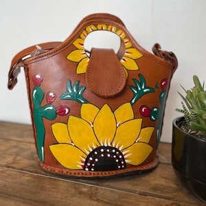 Cuir peint à la main Crossbody