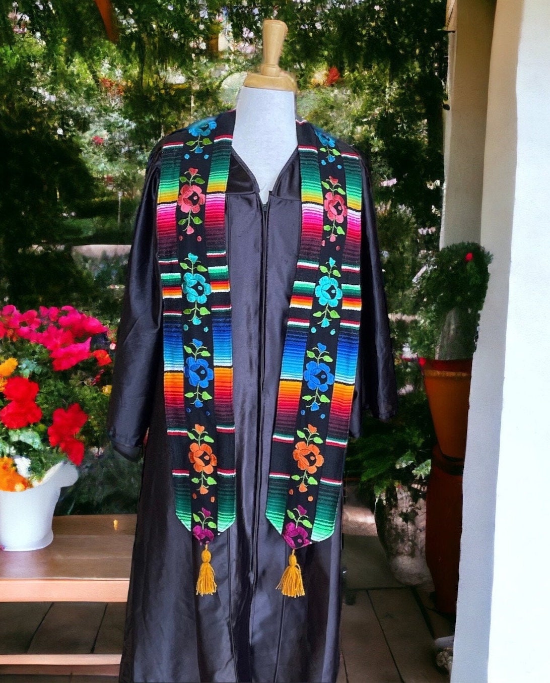 Mexican Robe Hand Embroidered Flowers/mexican Sarape Graduation Stole/limited ...