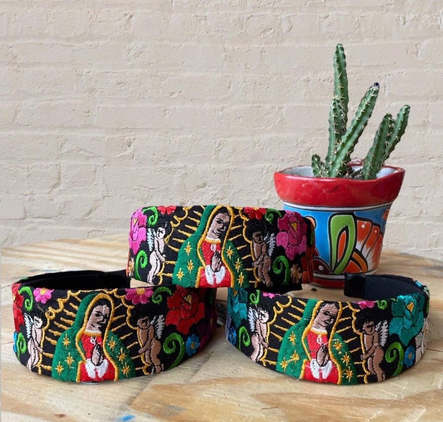 Diadema bordada Virgen de Guadalupe, diadema mexicana